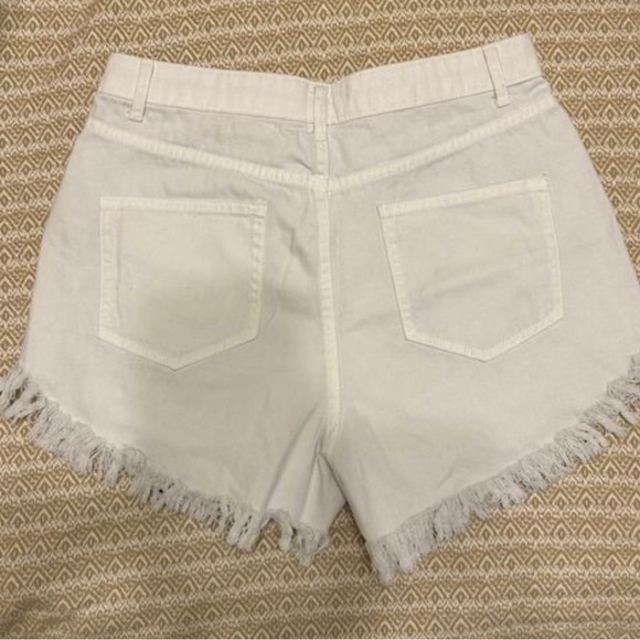 Wild Fable High Rise Jean Shorts - Size 6 - Picture 2 of 2